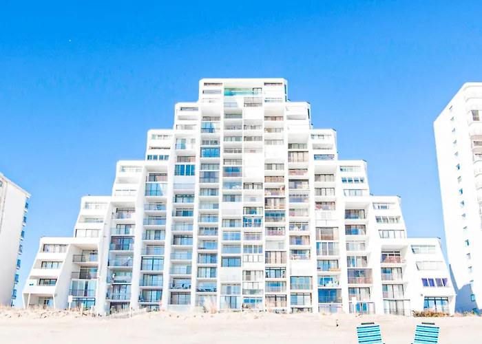 Aparthotel Pyramid Iv